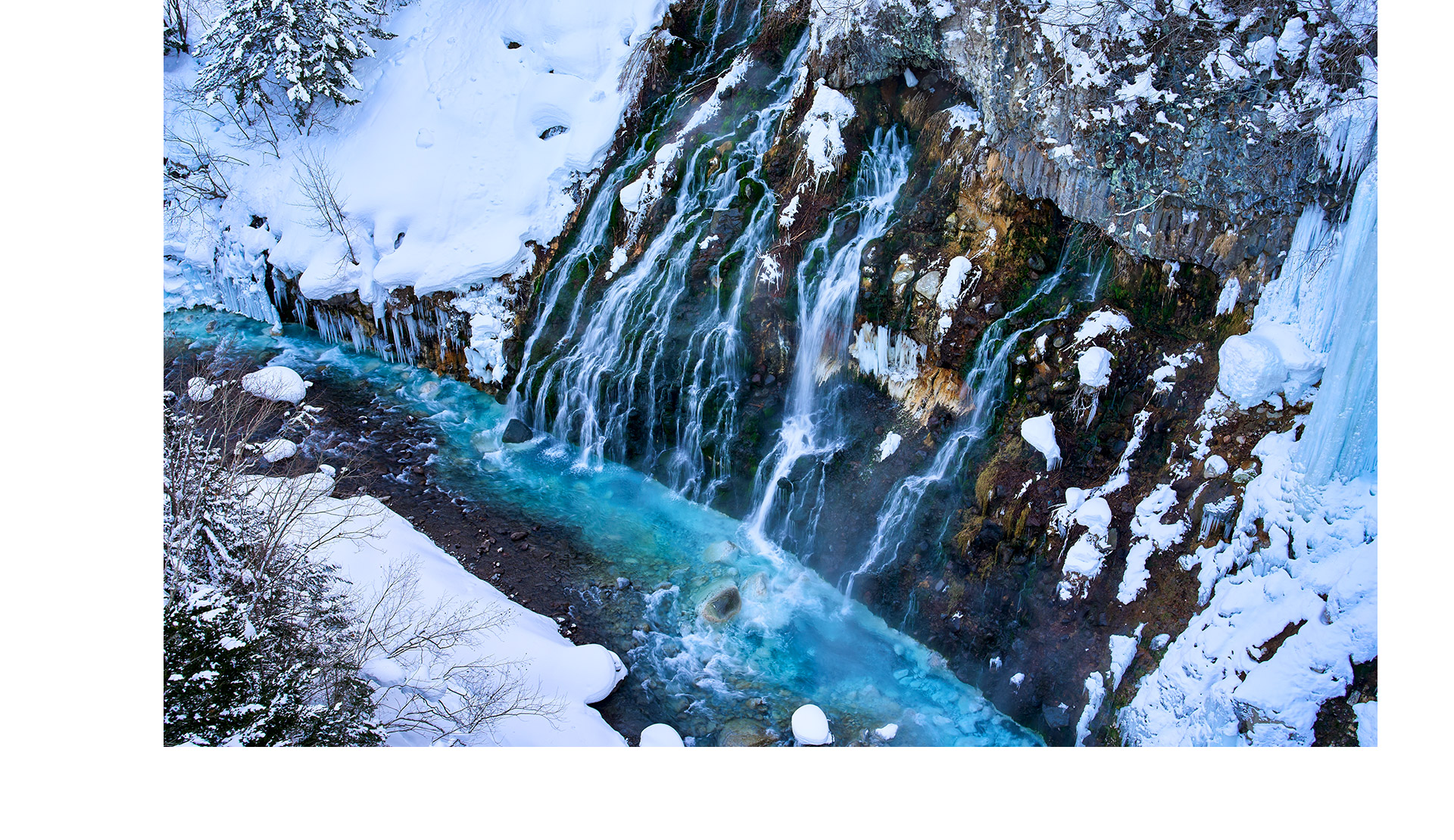 北海道白鬚瀑布